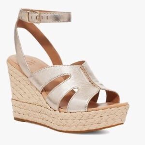 UGG Careena NWOT Gold Leather Raffia Wedge Espadrille Sandals Sz 11‎